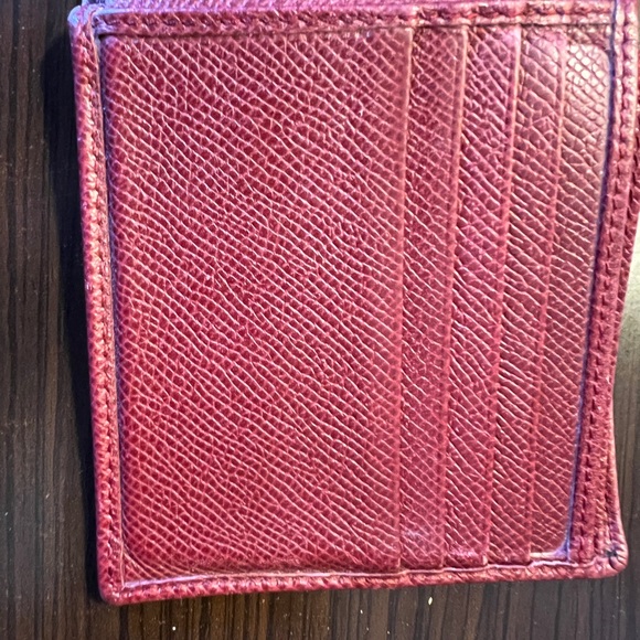 Tod's soft genuine leather men's bifold wallet in Red. - Picture 2 of 6